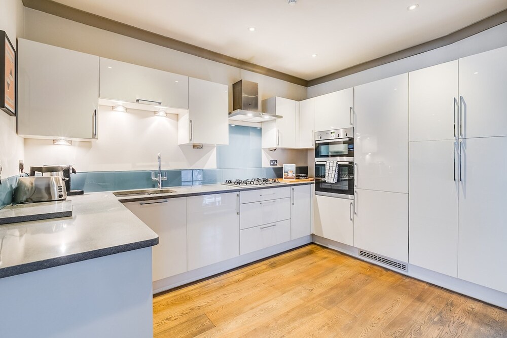 Charming Spacious 5 Bed Mews House - Kensington