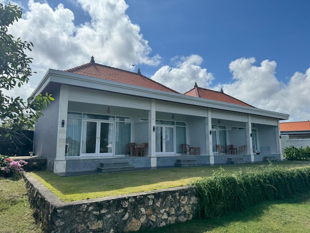 Octa House