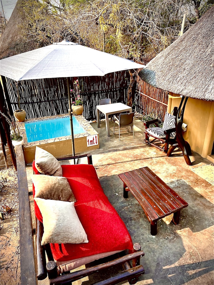 Manzini Swazi King Chalets
