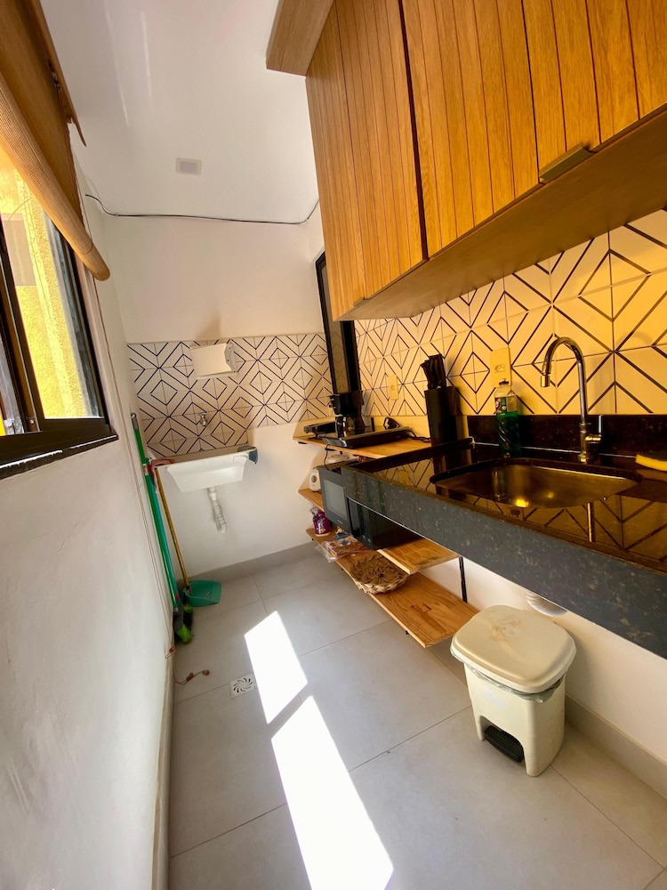 Flat 10 Residencial Praça 19 by La Playa