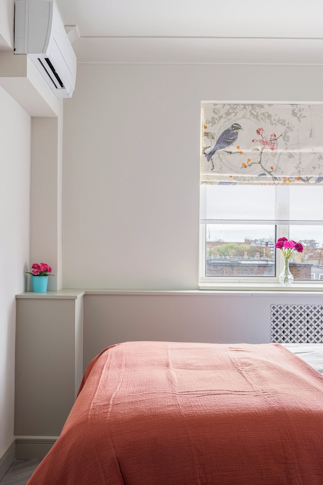 Lux Regents Park 2 bed 2 Bath Penthouse With AC