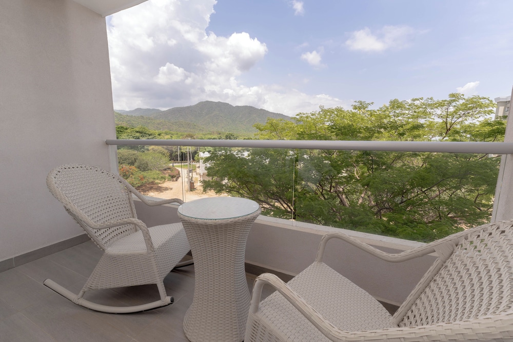Apartamentos Santa Marina by C - HOST