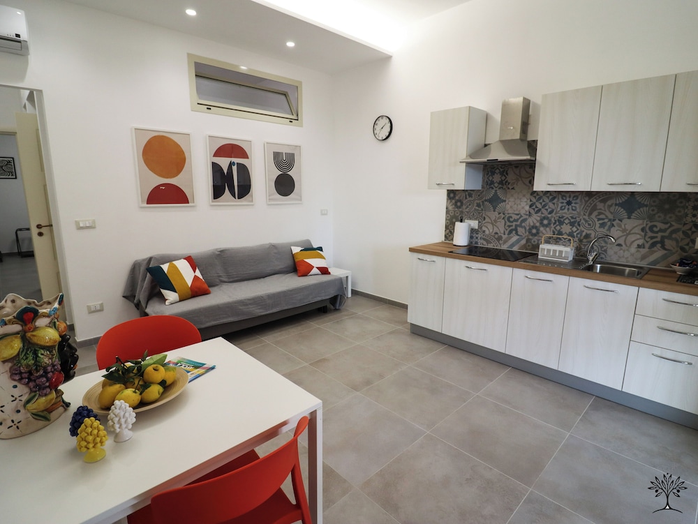 Radici Sicilian Holiday Home-b An Oasis of Relaxation in the Heart of Sicily