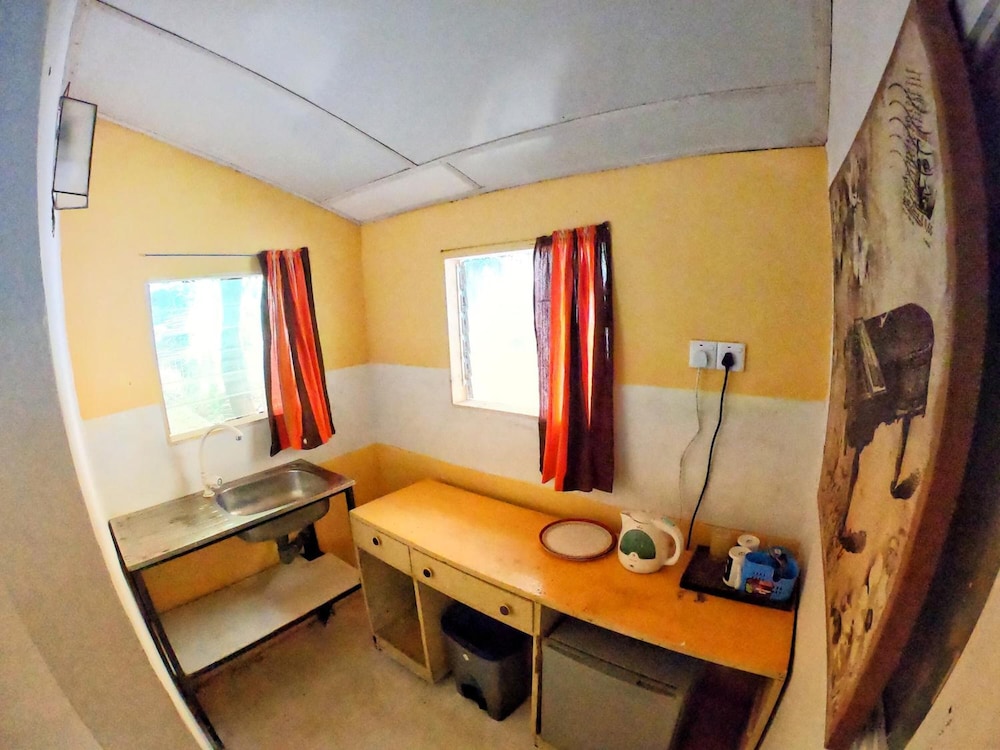 Anne's Maisonnette