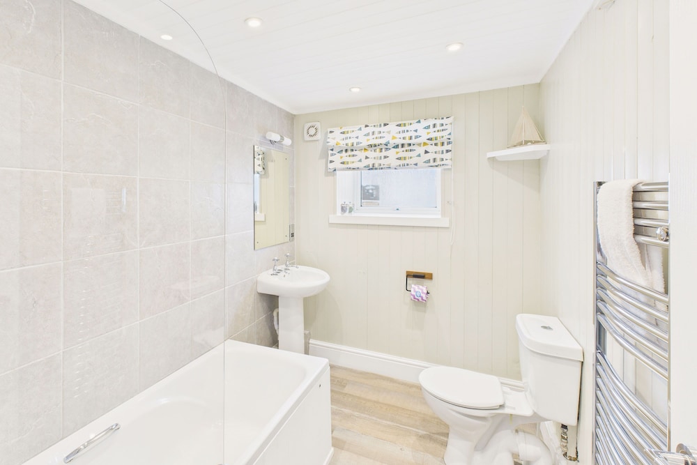 Host Stay St Cuthbert s Cottage