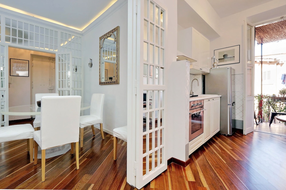 Pelliccia - WR Apartments