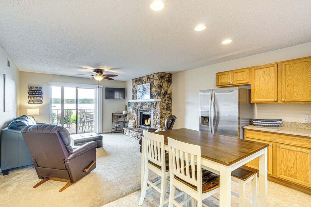 Lakefront Osage Beach Condo: Main Channel View!