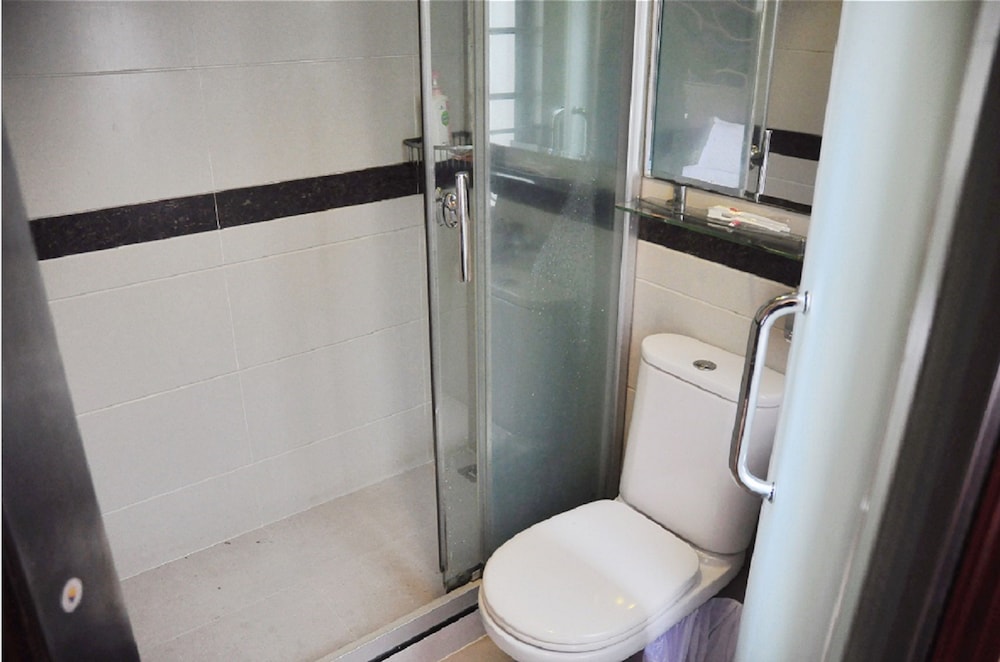 Rai Lei Hostel