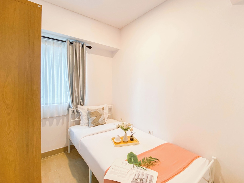 Comfort And Simply Look 2Br At Meikarta Apartment