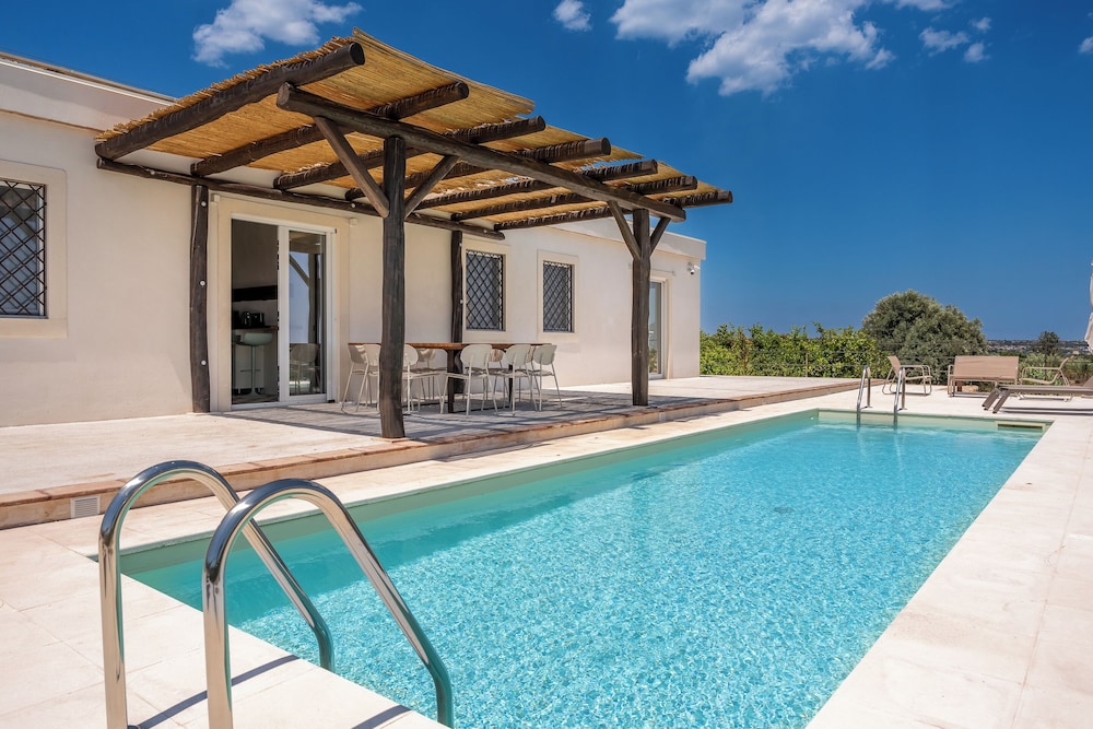 Villa Frescura con Piscina by Wonderful Italy