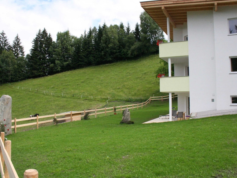 Luxurious Apartment in Fugen Near Forest