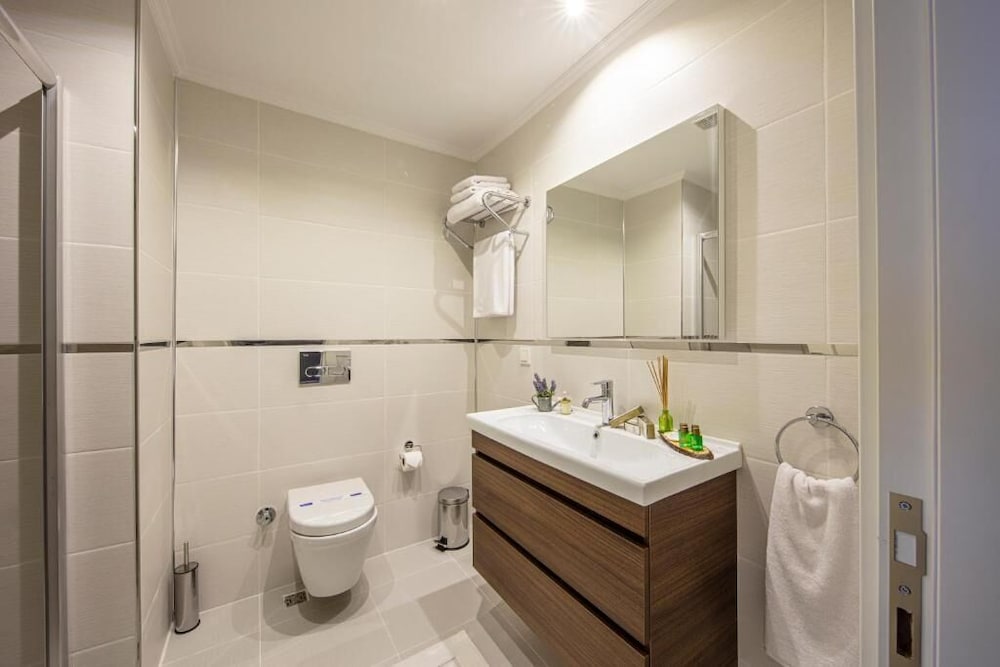 Mr Beyaz Butik Otel - Image 46