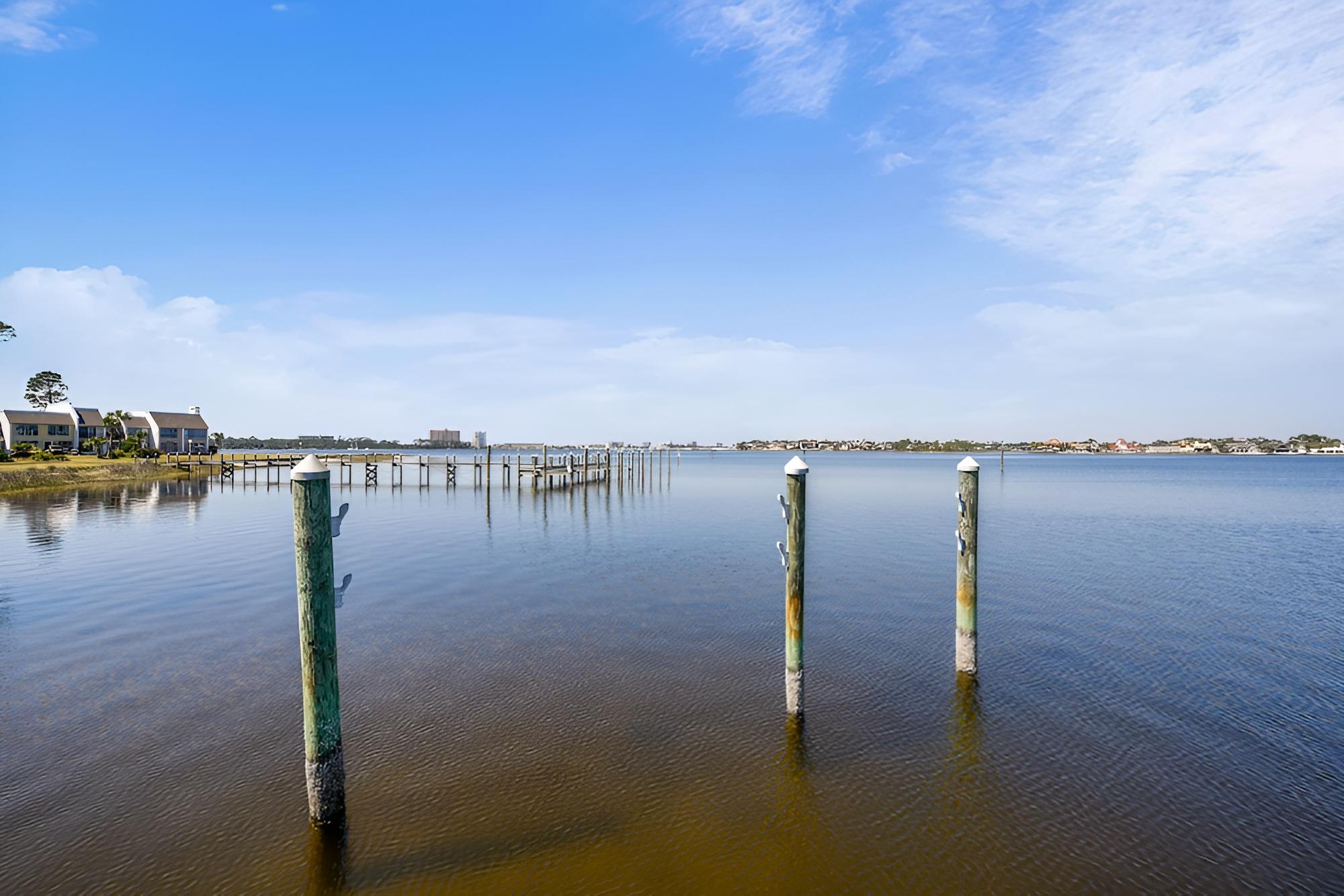 Pierfection by the Bay Book That Condo view 4