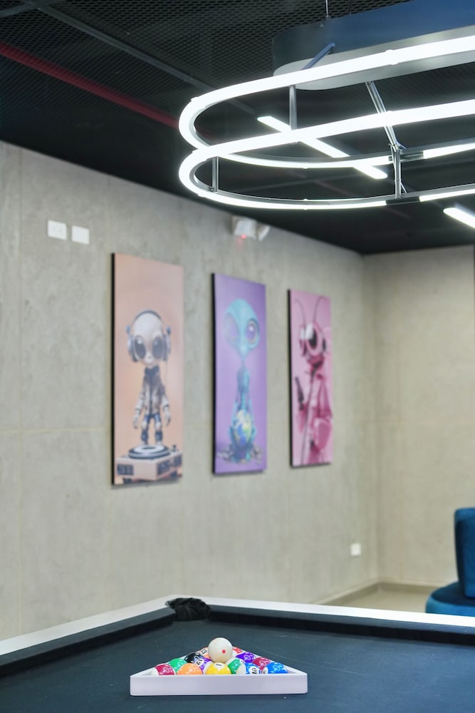 ADN Apartments and Studios