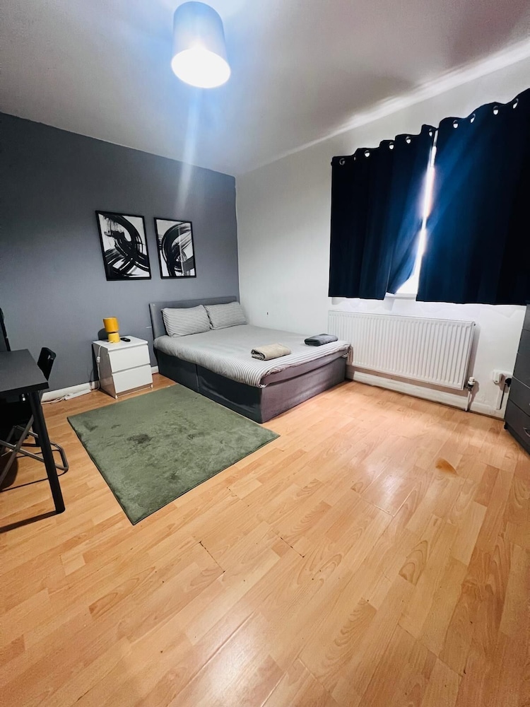 London E1 Hostel
