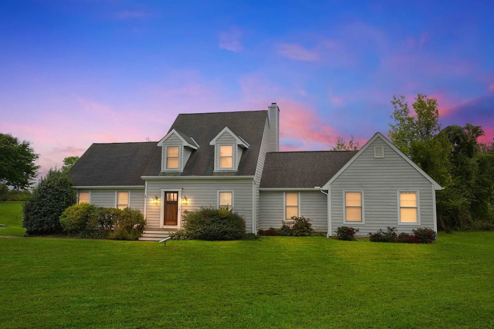 Waterfront Kent Island Retreat 5BR Sleeps 12 Near Weddings Annapolis