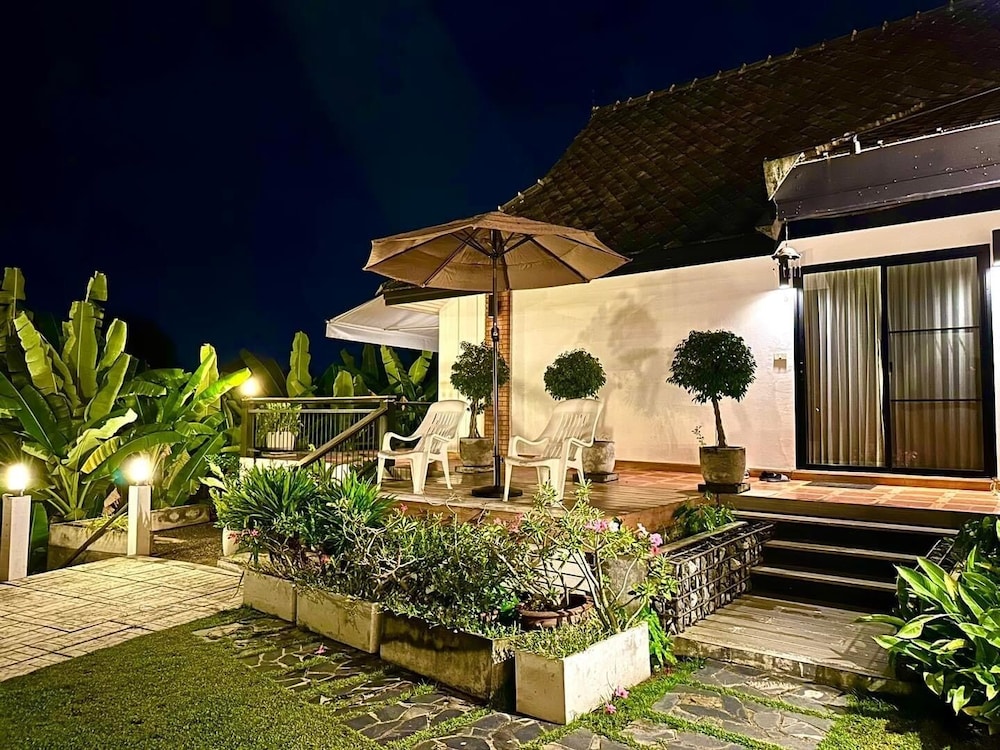 Nomads Riverside Chiangmai view 3