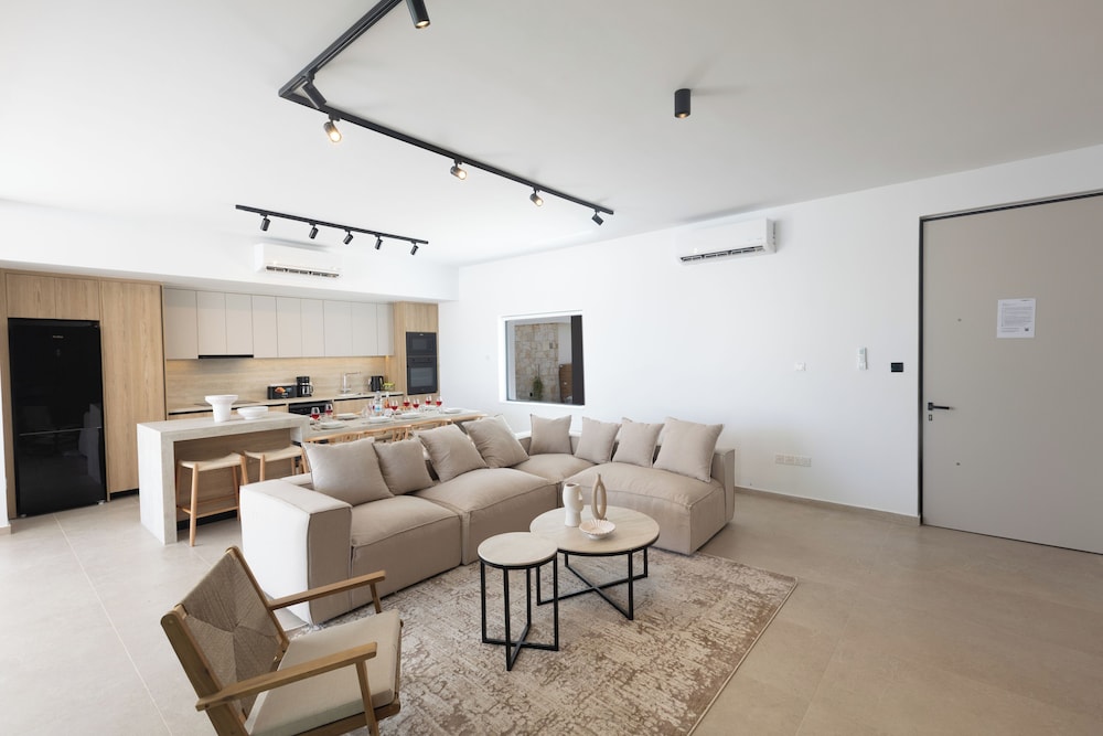 Ayia Napa Orea Villa OR9