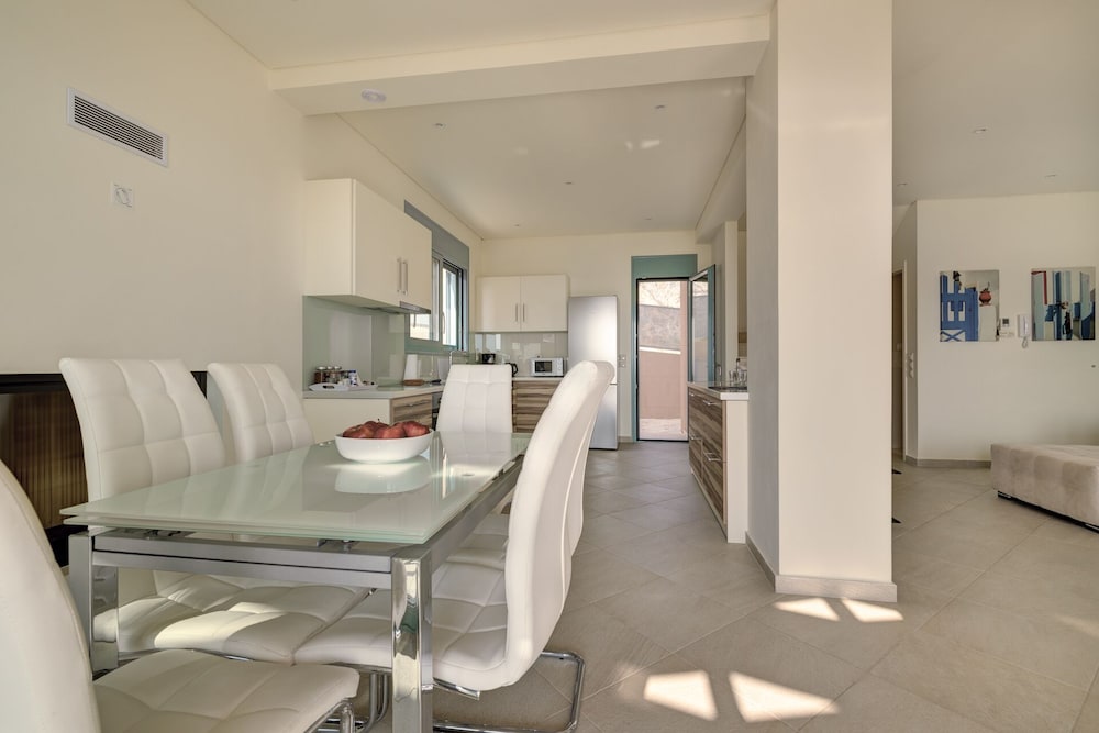 Ouzo Panoramic Houses 1, with private pool