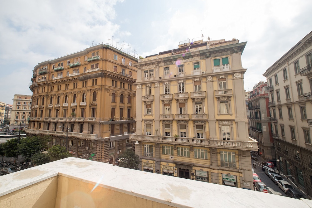 P.C. BOUTIQUE H. VESUVIUS NAPOLI CENTRO by ClaPa Group Dislocated Hospitality