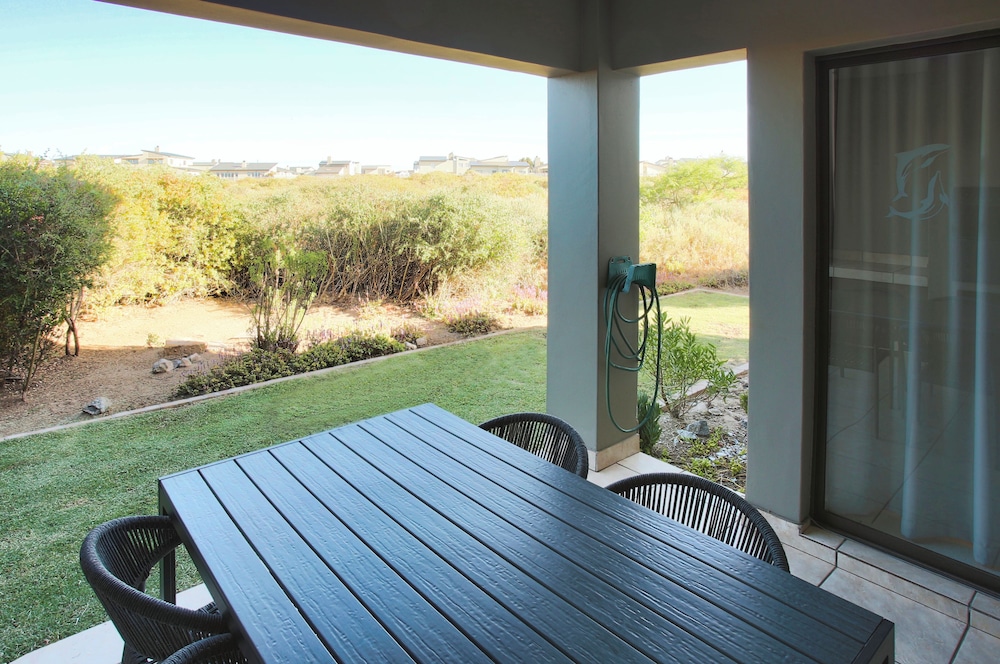 Francolin's Nest, Langebaan, 4-sleeper