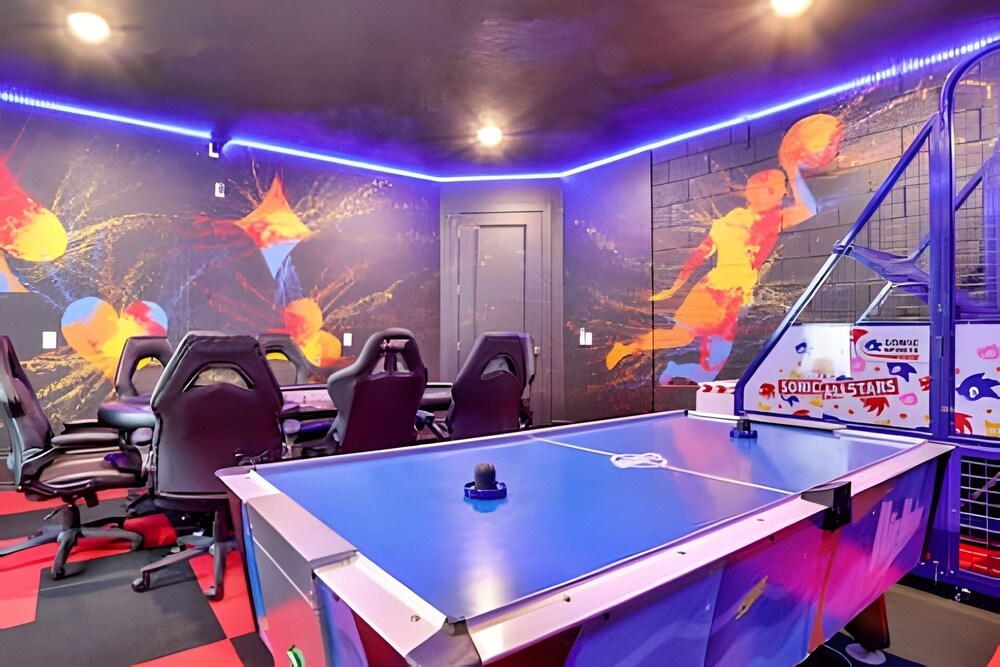 Reunion Luxury Villa w/ Lake View & Game Room