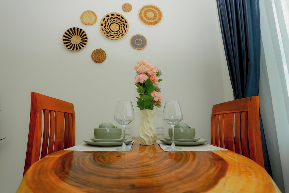 Rock & Lune Boutique Villas