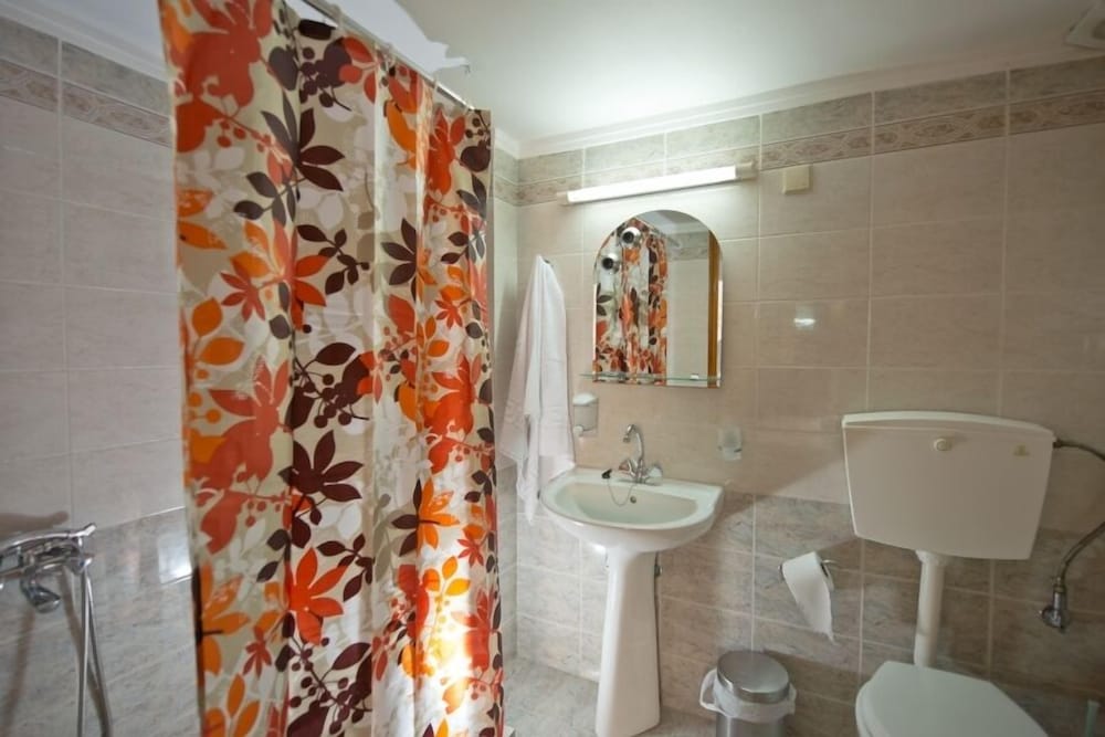 Katerina Traditional Rooms