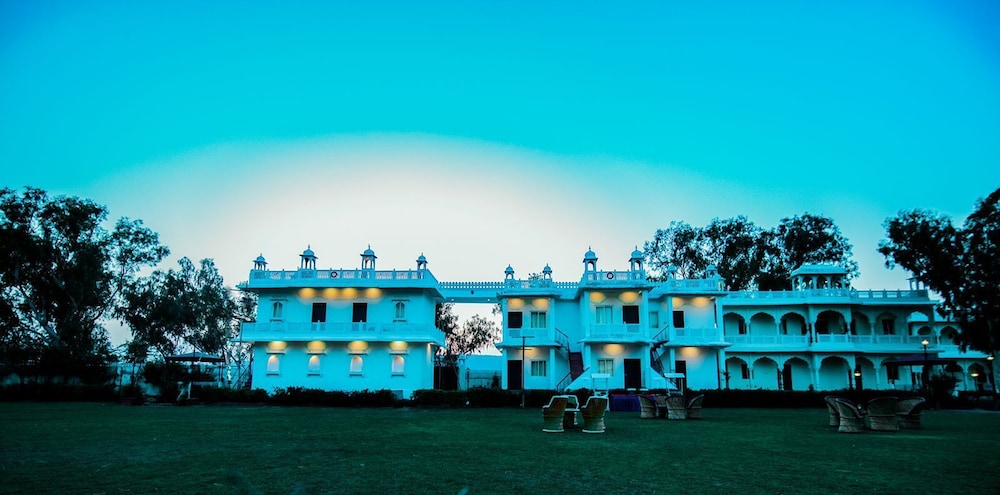 Wedcation Rani Bagh Resort By TIVOLI view 5