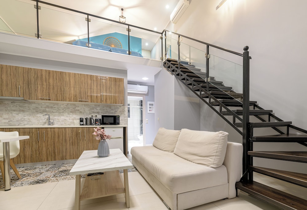 Pearl Luxury Living