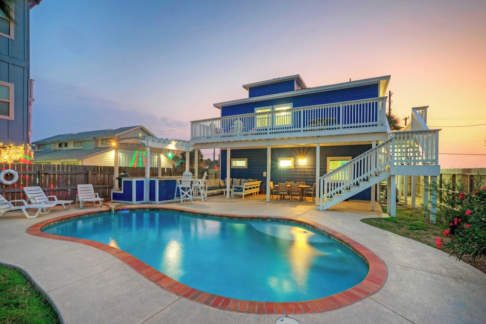 Luxe Coastal Stay w/ Private Pool, Walk to Beach Leave of Absence by Avantstay
