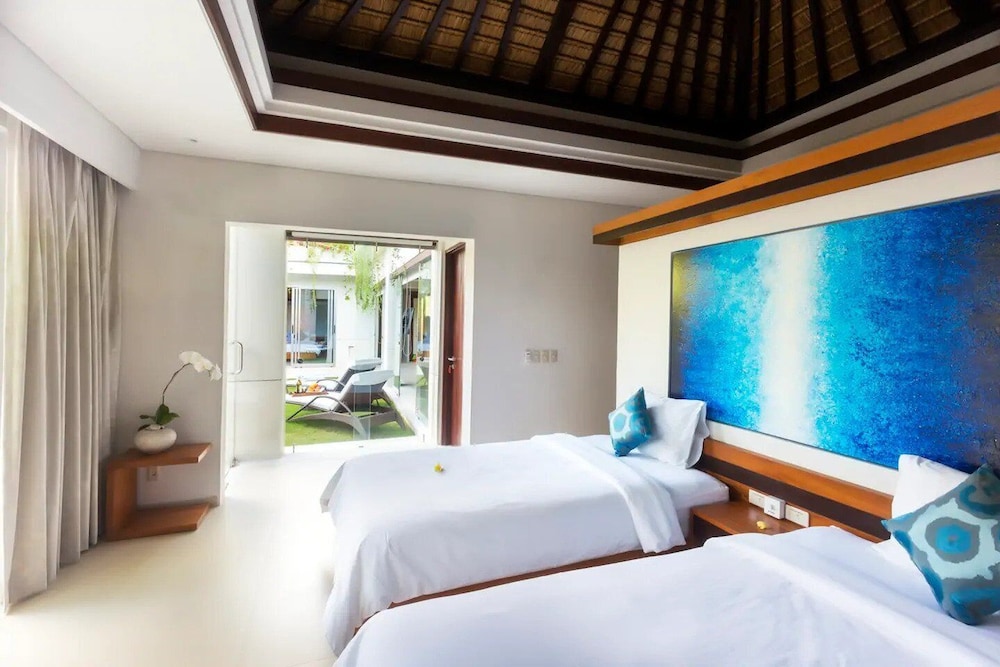Kedonganan Beach Villas view 3