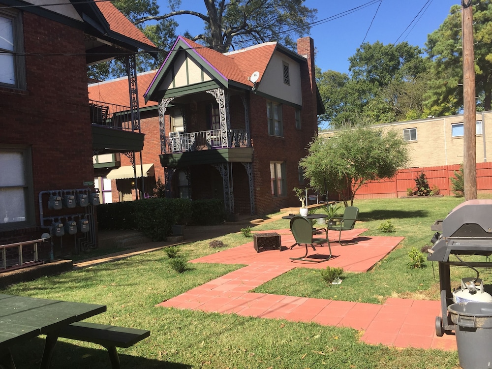 Memphis Belvedere Suites