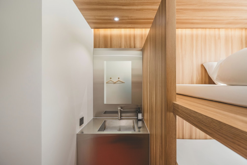 Loft13 Hostel