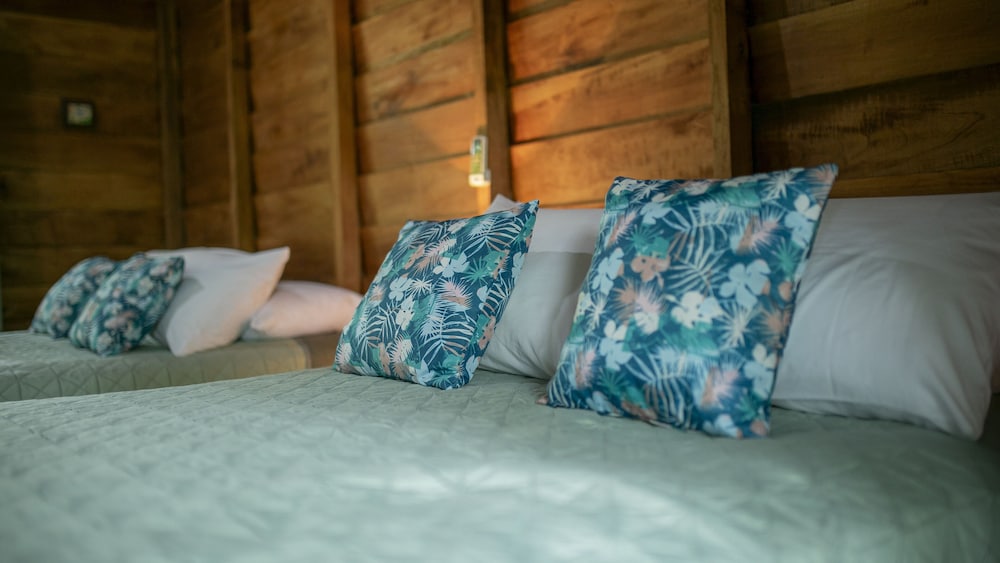Eden Organic Farm & Bungalows