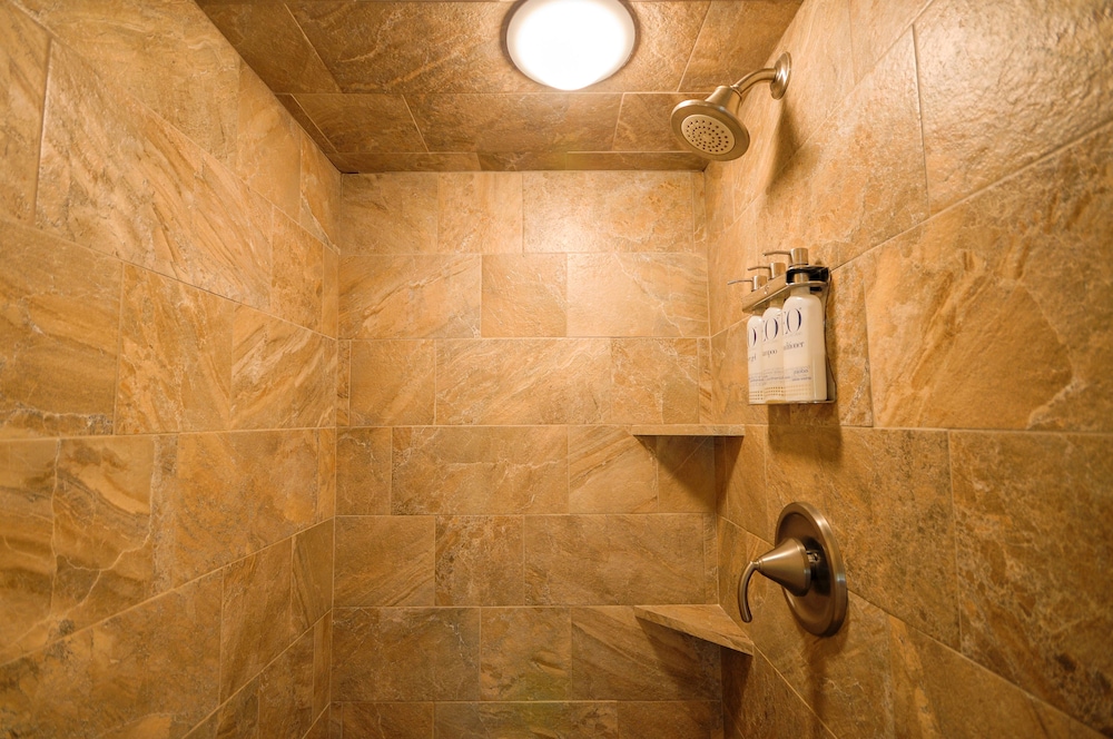 Tahoe Vistana Inn - Property Image 44