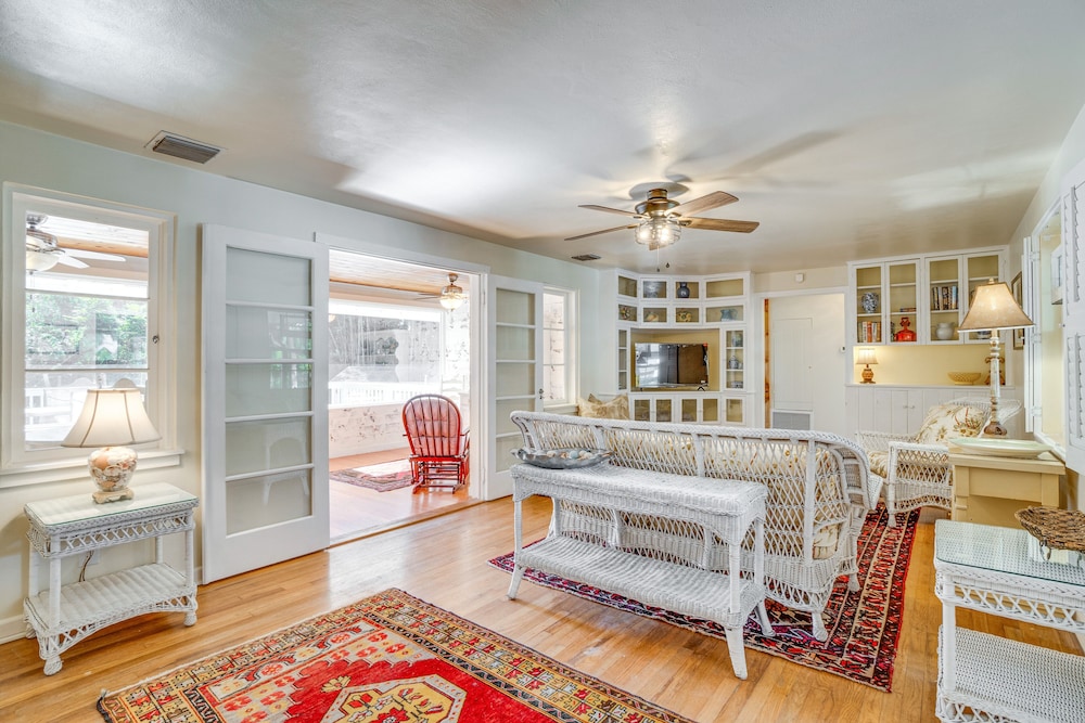 Vintage Mount Dora Cottage w/ Screened Porch!, photo 24