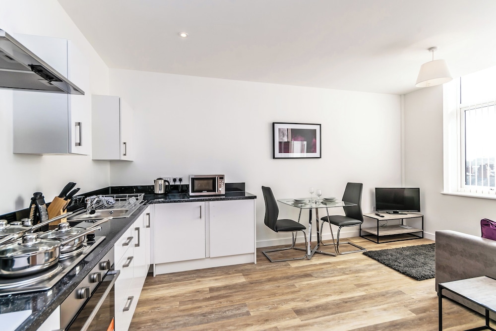 City Suites