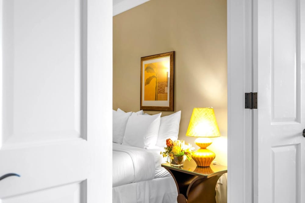 Honua Kai Hokulani 3 Free Rental Cars KBM Resorts Gorgeous Inner Courtyard 3 Units, 5 Bedrooms Ml-1613