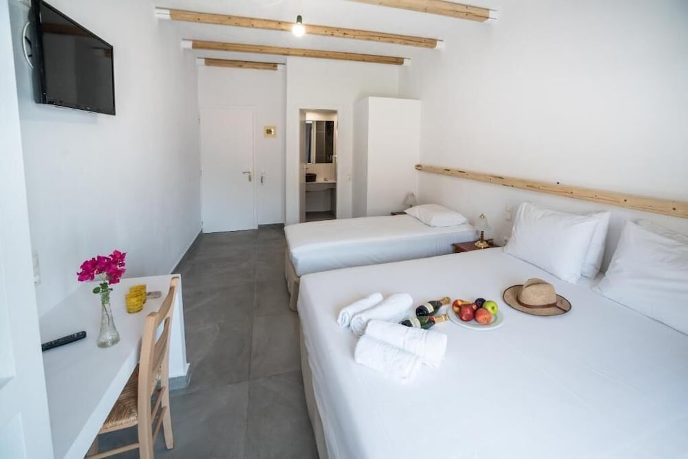 Ifestia Hotel Santorini