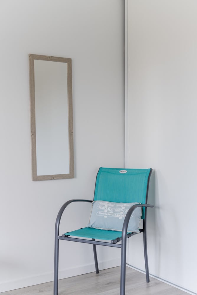 Apartment in Ploudalmezeau Near Treompan Beach