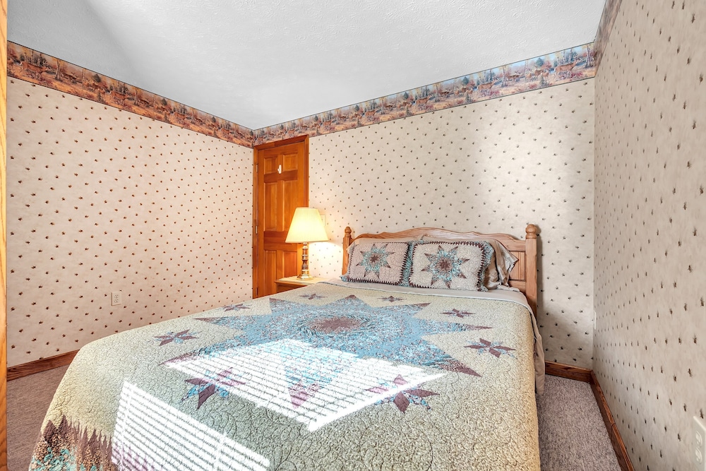 Panoramic Paradise - Best View Of Seneca Rocks 3 Bedroom Cottage view 5