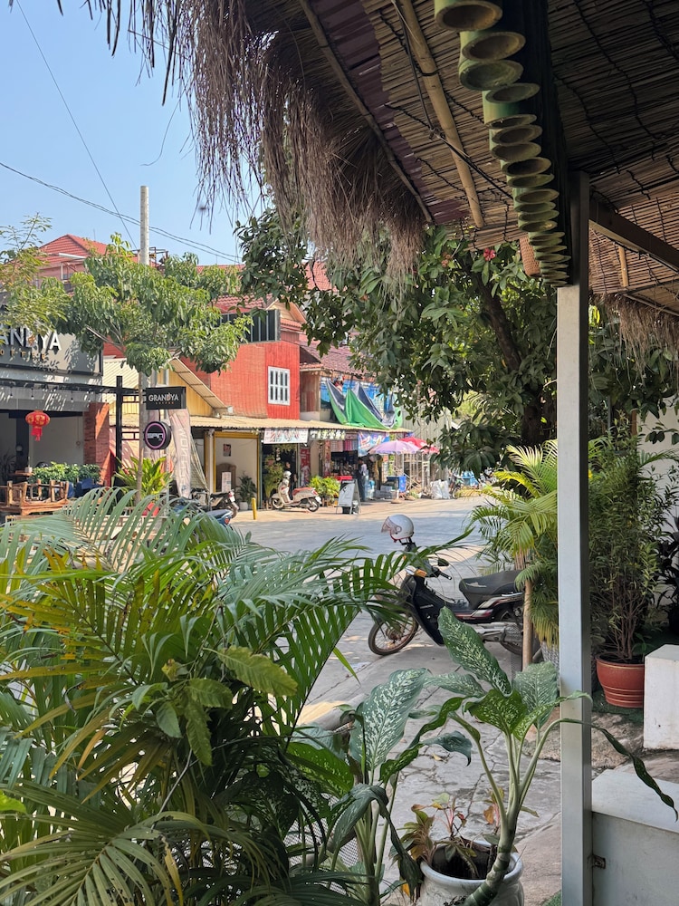 Platinum Haven Boutique