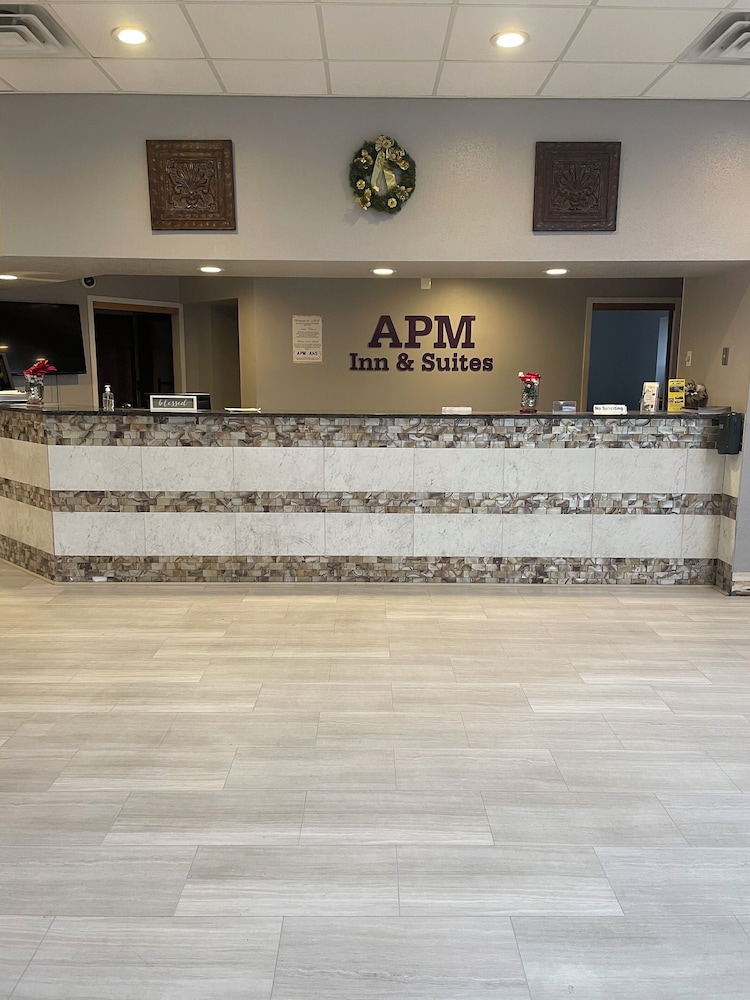 APM Inn and Suites view 3