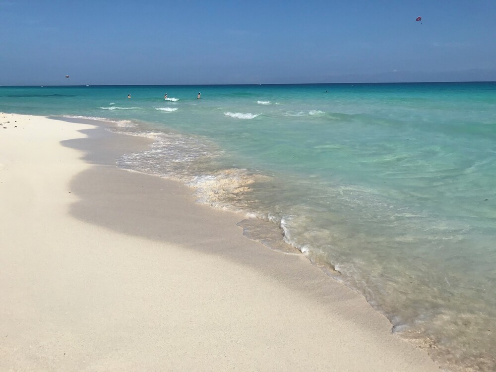 OvaCancun Apartments