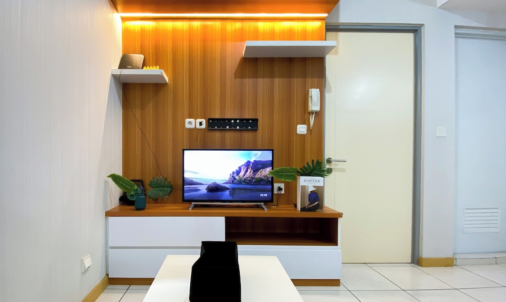 Scenic 2Br Apartment At M-Town Residence