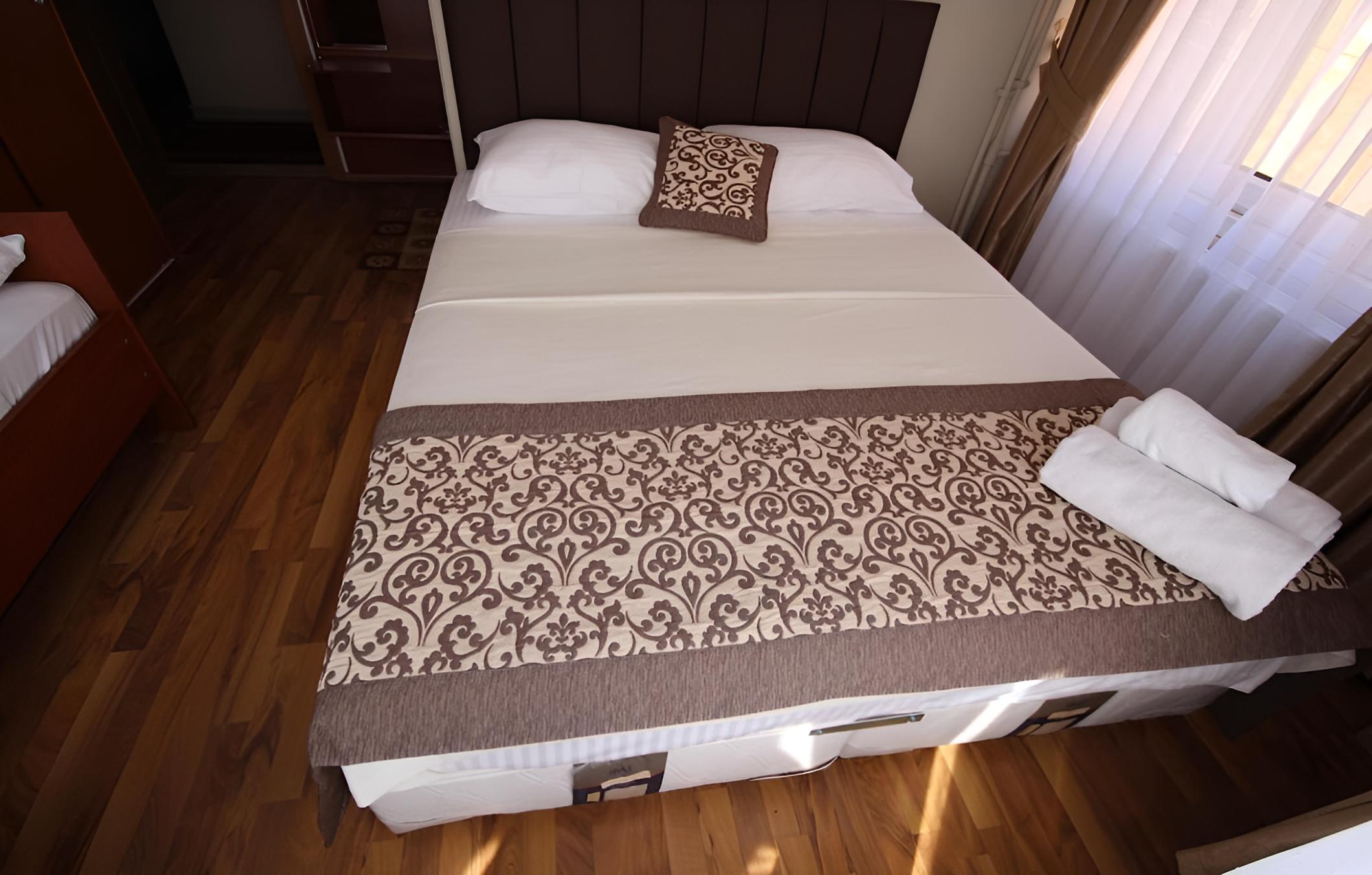 Şamil Hotel