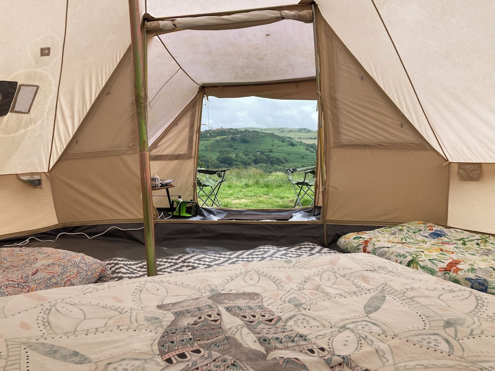 Hapus Hideaway Retreat Site, Sleeps 29 view 2
