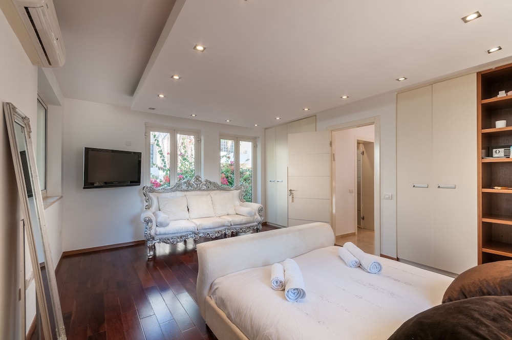 Luxurious Villa with great location, photo 26