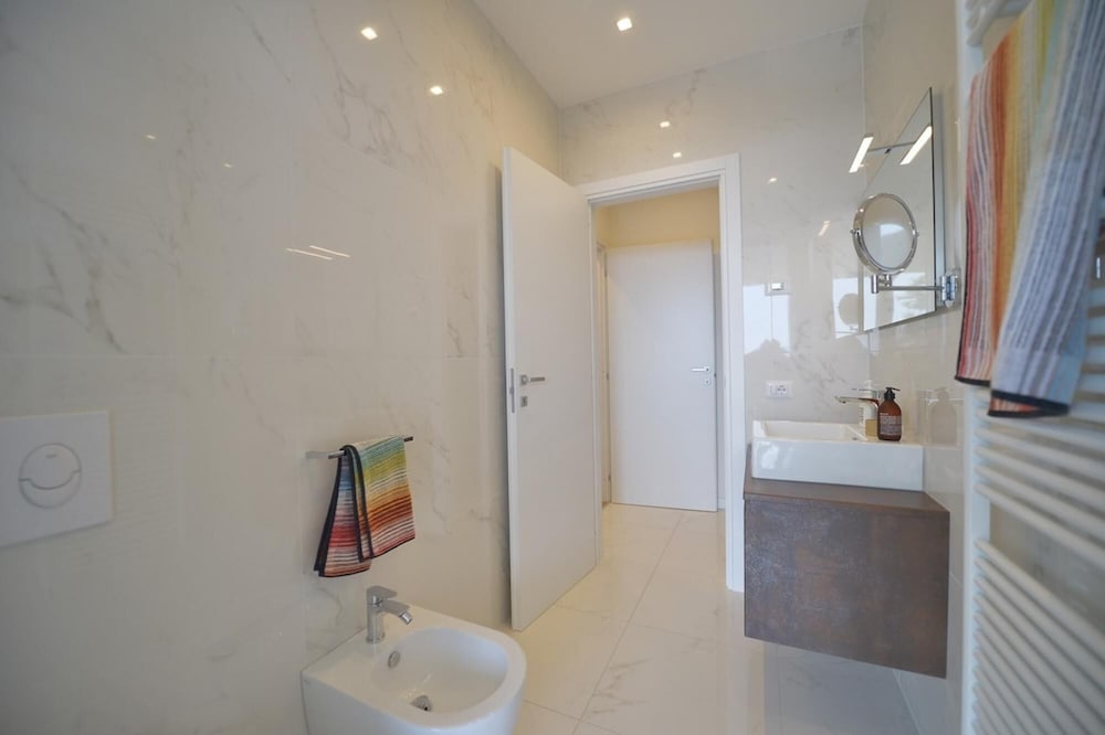 The View - Sun Design apt With Terrace view 4